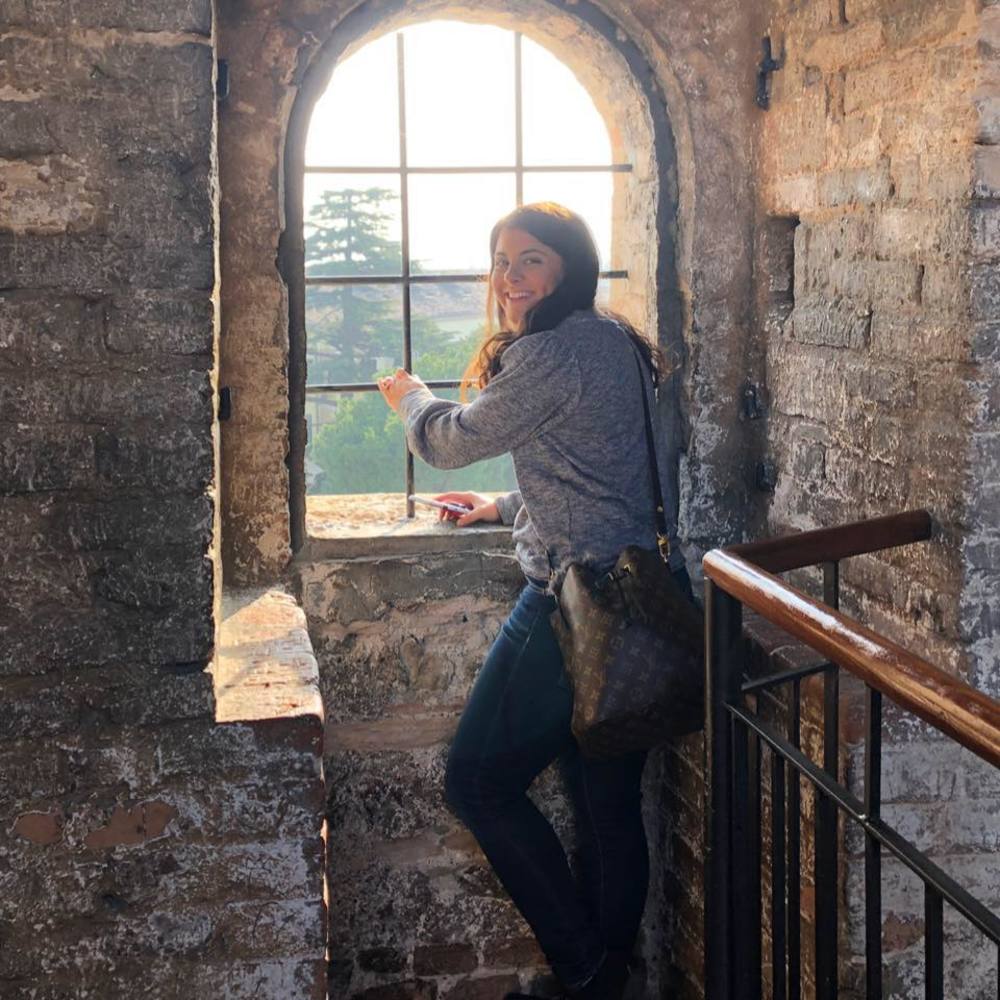 Meet your Posher, Nicolina